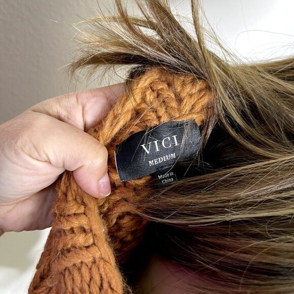 Vici Sweater Medium Rust Orange One Shoulder Tight-Knit Pom Rodeo Chic Western - Picture 5 of 10